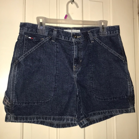 Tommy Hilfiger Pants - 5/$25✨Vintage Tommy Hilfiger Jean Shorts